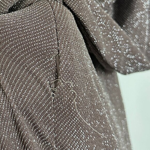 BETSY ADAM Jenna Long Metallic Draped Cowl Back Gown in Taupe/Silver Size US 10 - Picture 10 of 13